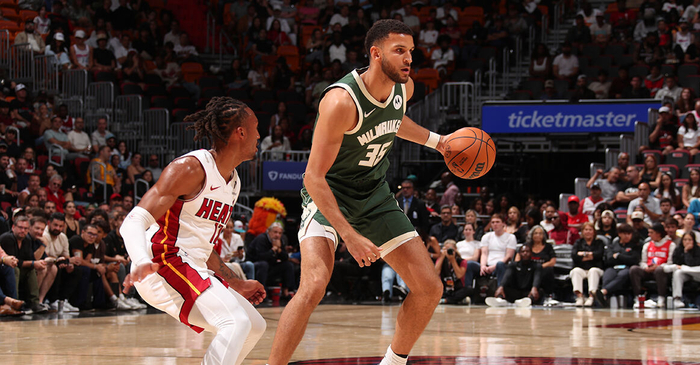 爱游戏登录入口关于赛前密尔沃基雄鹿备战全明星赛，更衣室发声细节曝光，质疑声仍在，年轻球员得到机会的信息