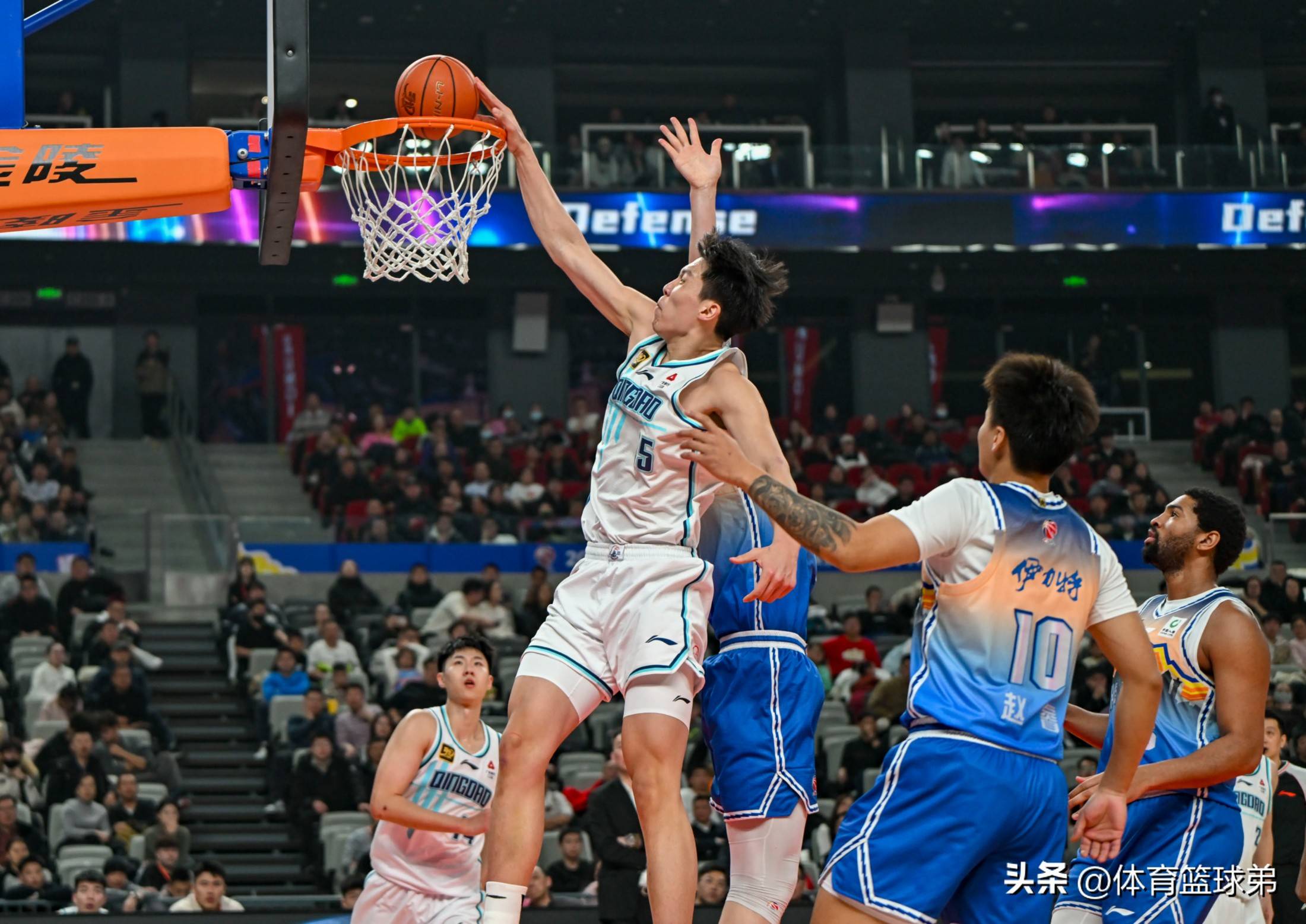 全明星赛冲刺阶段走向成谜，新疆广汇造点机会，话题不断，球队文化再被提及的简单介绍